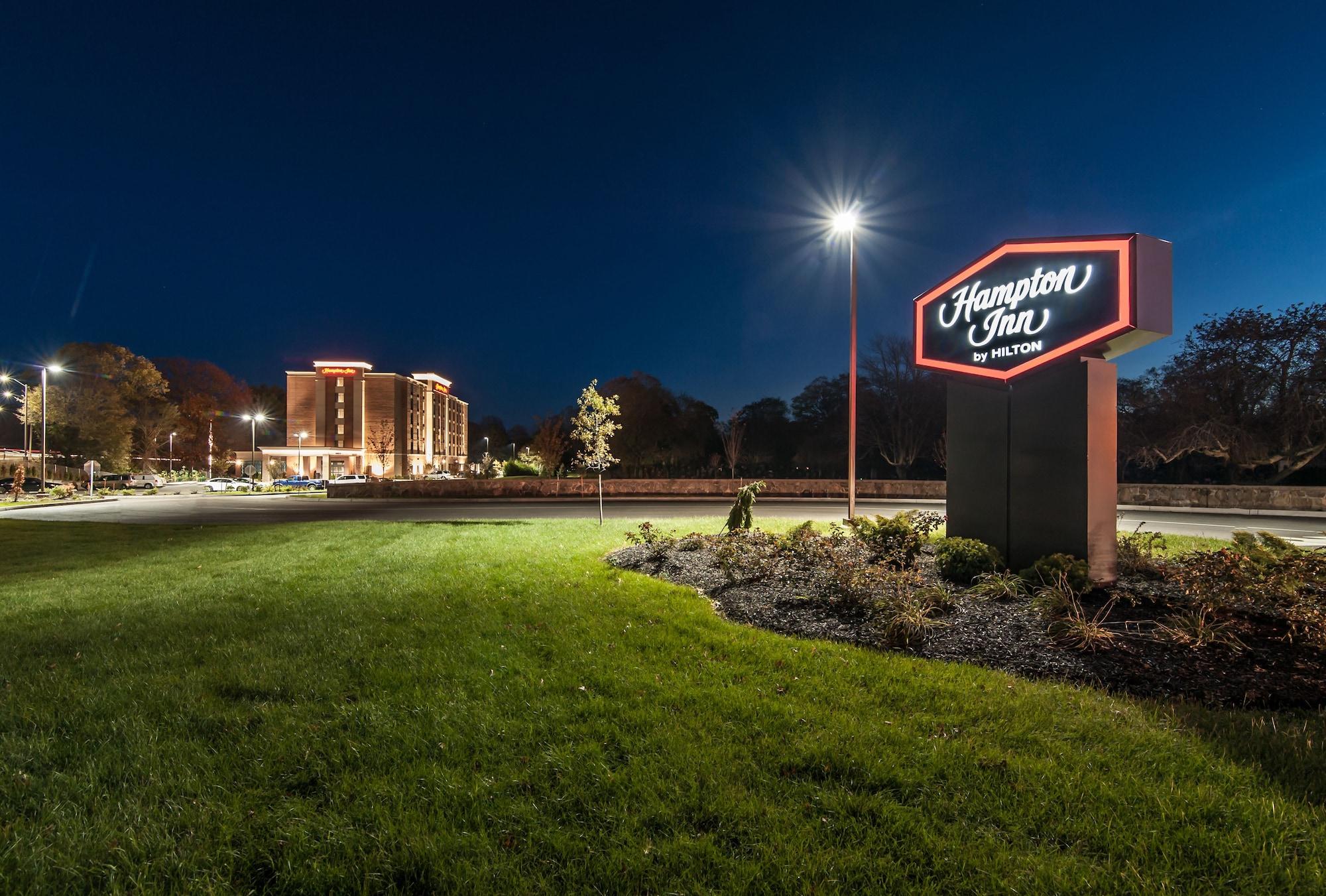 Hampton Inn Norwich Exterior foto